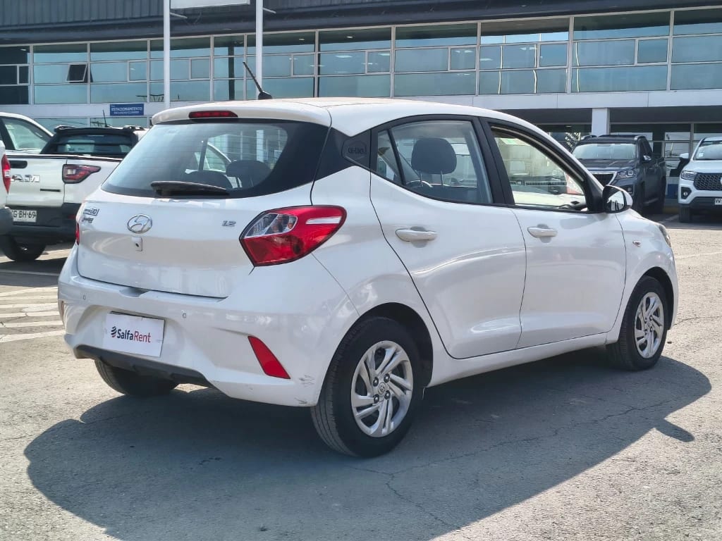 Hyundai Grand I10 I-10 Ai3 Hb 1.2 Mt Plus año 2023