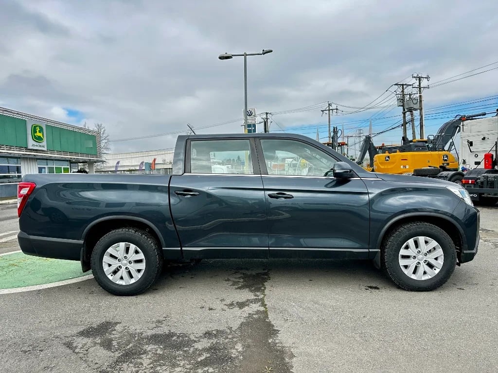 Ssangyong Grand Musso Grand Musso 2.2 4x2 Mt Full-Ql612 año 2023