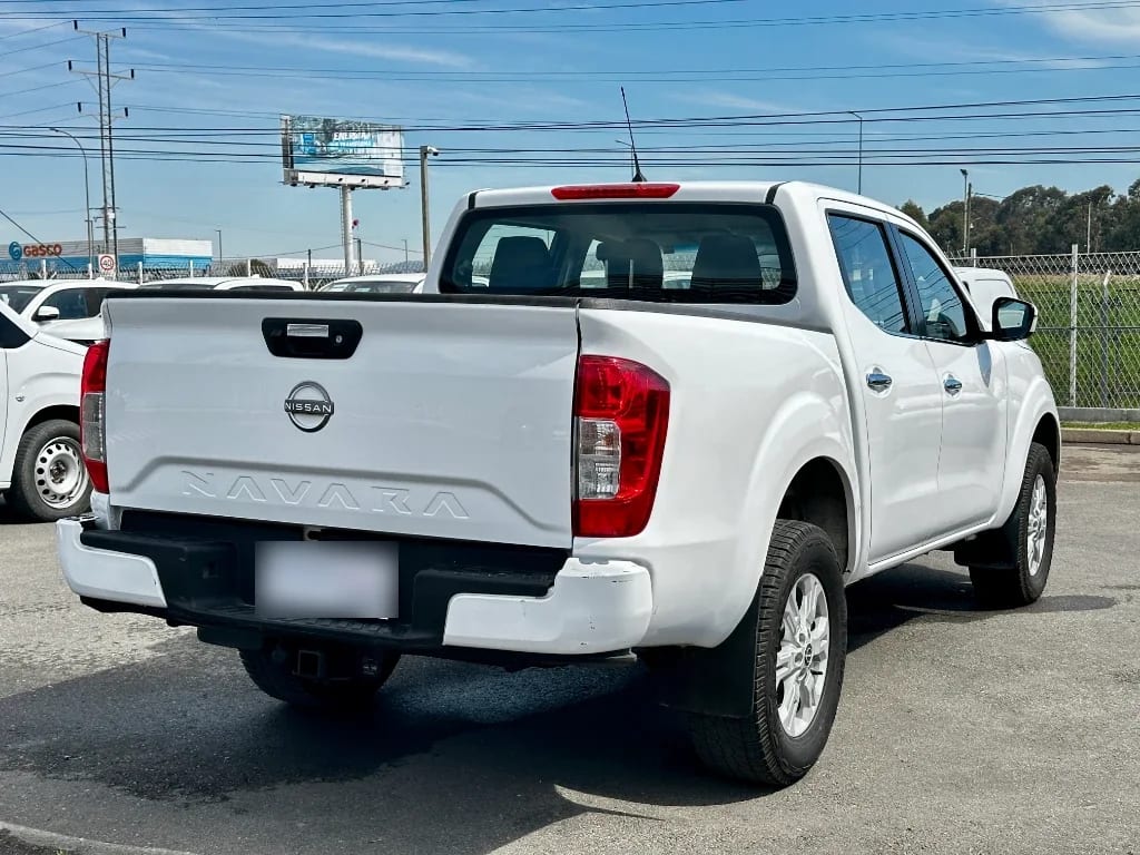 Nissan Navara Navara Dc 4x2 2.3tdi Xe año 2023