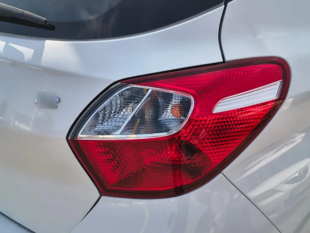 Hyundai Grand I10 I-10 Ai3 Hb 1.2 Mt Plus año 2023