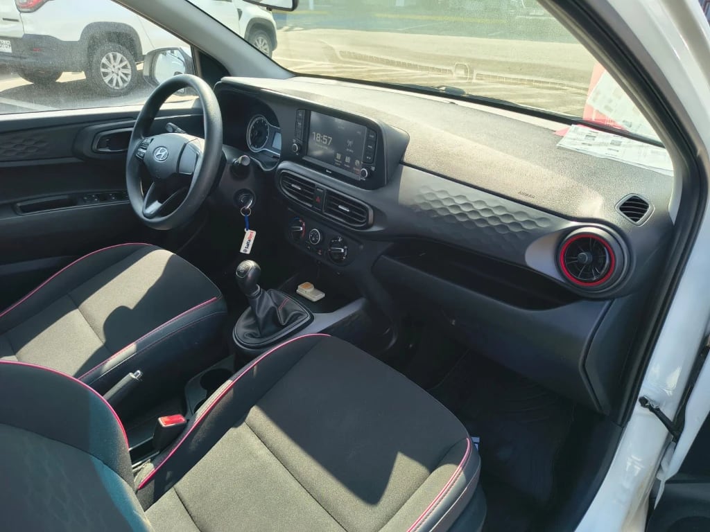 Hyundai Grand I10 I-10 Ai3 Hb 1.2 Mt Plus año 2023