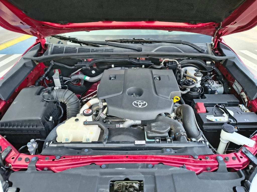 Toyota Hilux Dx Tss 4x2 Mt año 2023