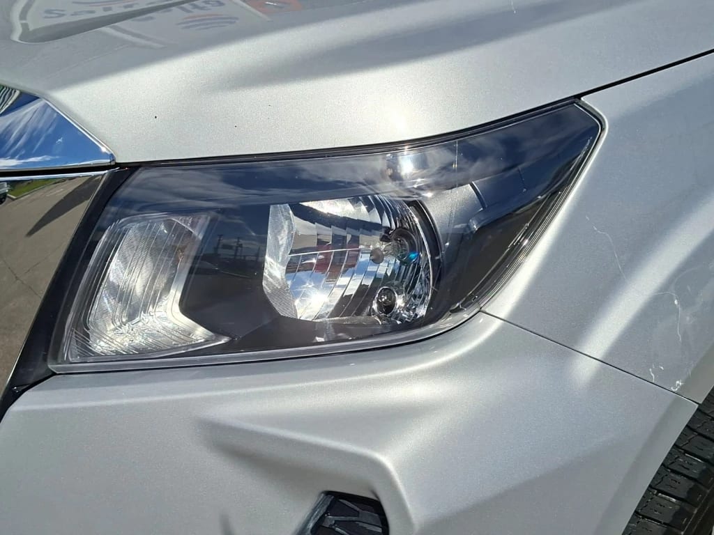 Nissan Navara Dc 4x4 2.3tdi Xe At año 2023