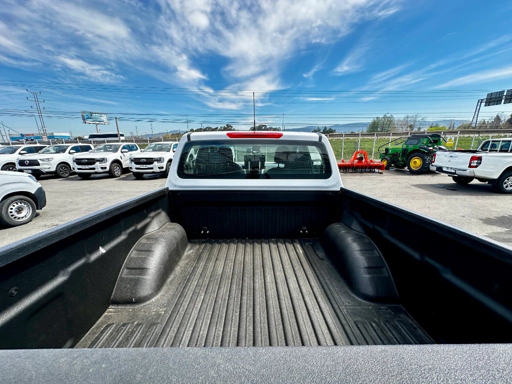 Nissan Navara Navara Dc 4x2 2.3tdi Xe año 2023