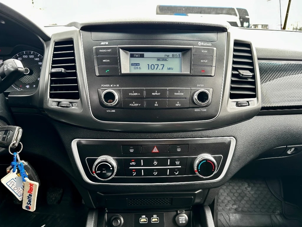 Ssangyong Grand Musso Grand Musso 2.2 4x2 Mt Full-Ql612 año 2023