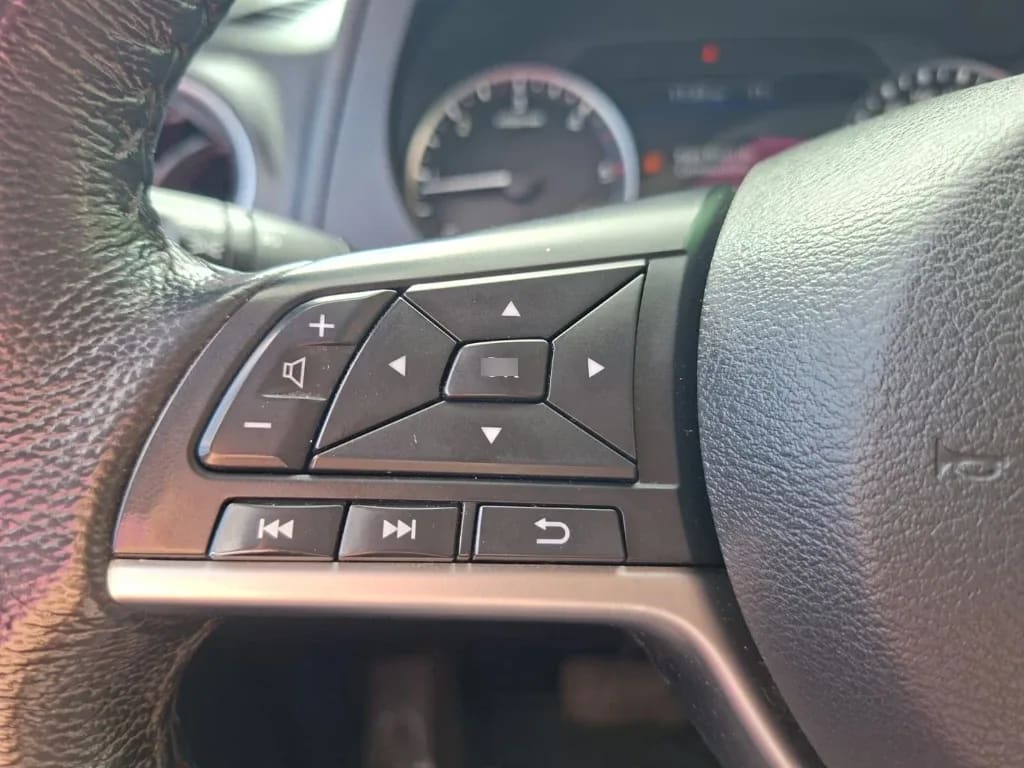 Nissan Navara Dc 4x4 2.3tdi Xe At año 2023