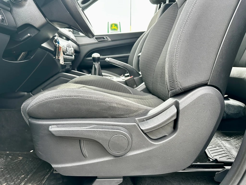 Ssangyong Grand Musso Grand Musso 2.2 4x2 Mt Full-Ql612 año 2023