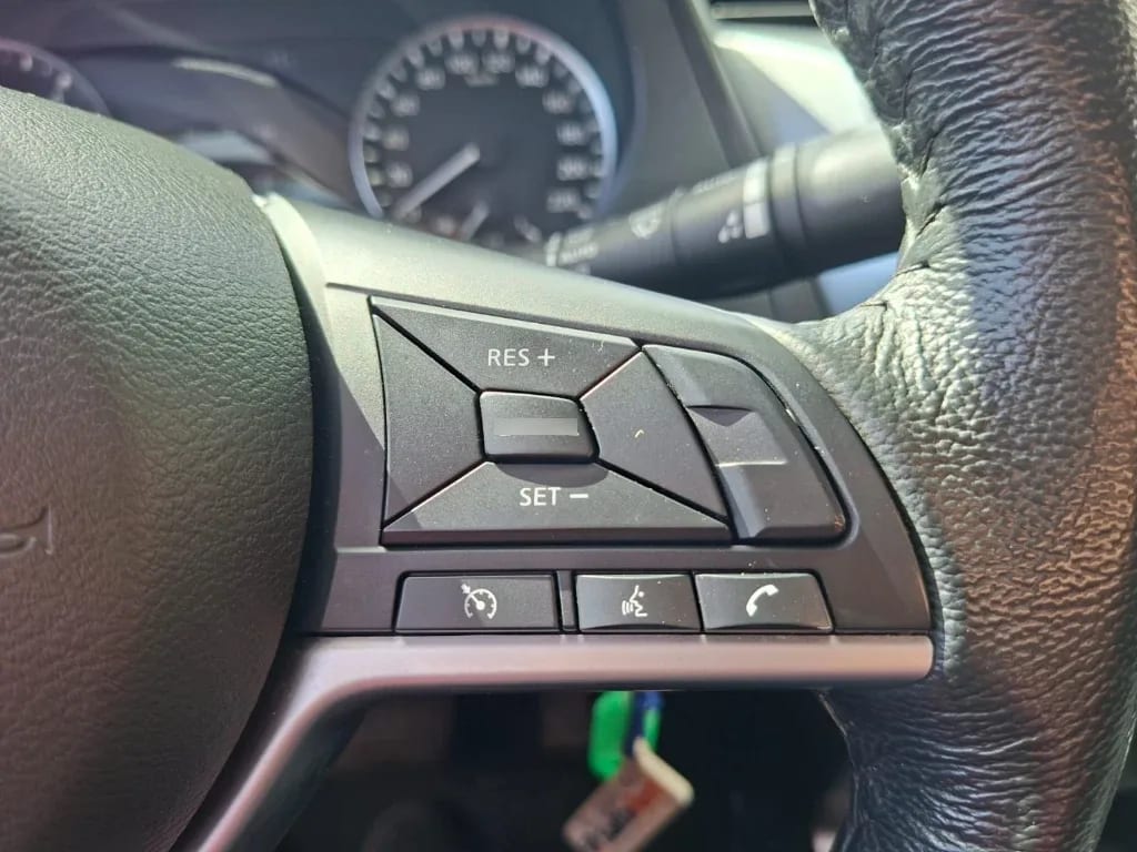 Nissan Navara Dc 4x4 2.3tdi Xe At año 2023