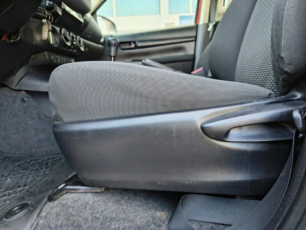 Toyota Hilux Dx Tss 4x2 Mt año 2023