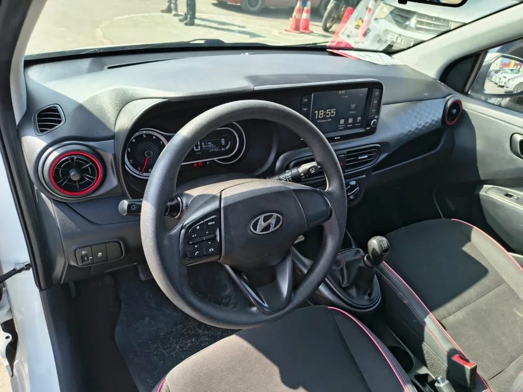 Hyundai Grand I10 I-10 Ai3 Hb 1.2 Mt Plus año 2023