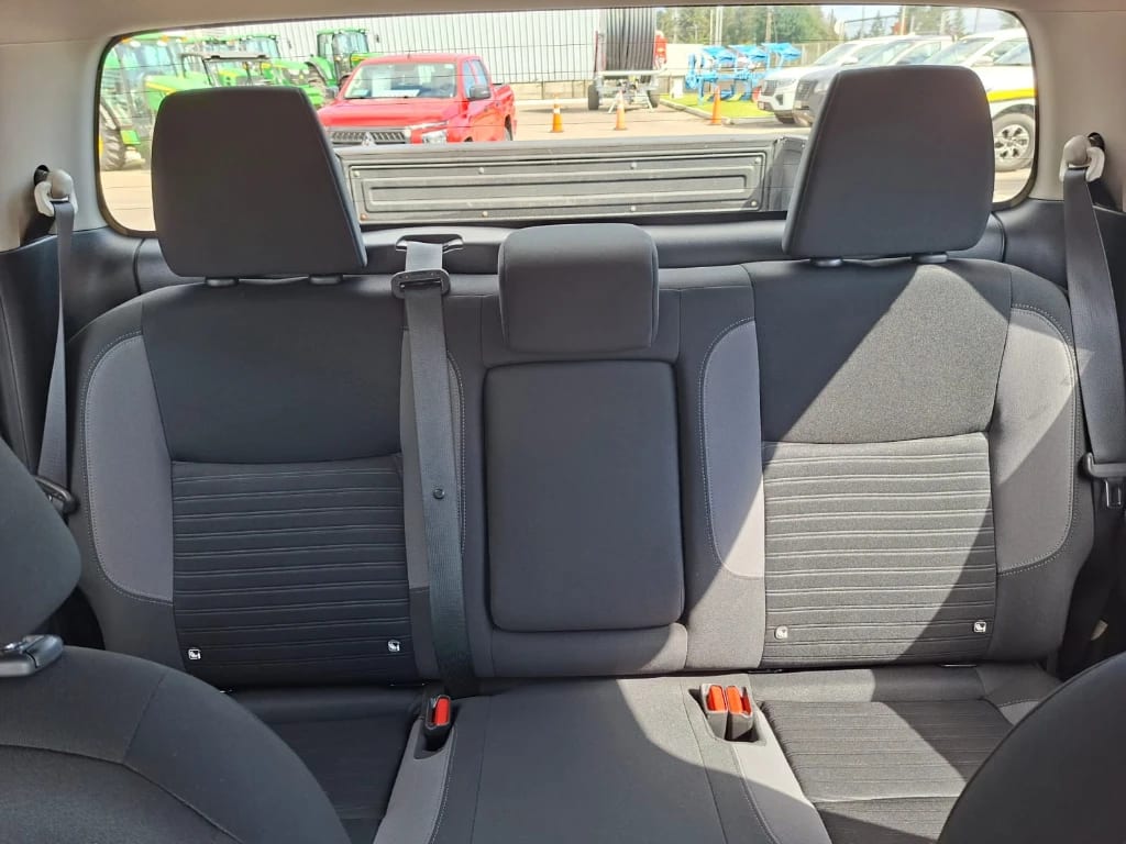 Nissan Navara Dc 4x4 2.3tdi Xe At año 2023