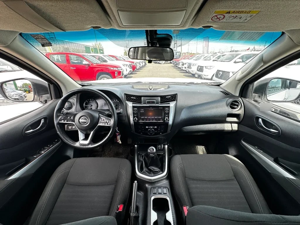 Nissan Navara Navara Dc 4x2 2.3tdi Xe año 2023