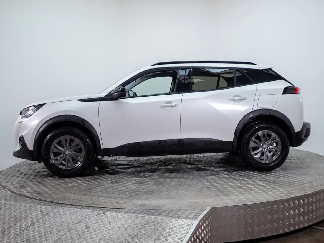 Peugeot 2008 2008 1.2 Active Pack Puretech 130 Mt año 2023