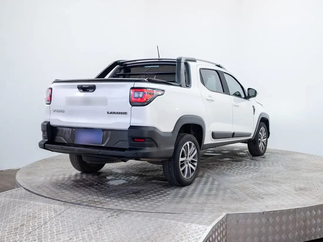 Ram 700 700 1.3 Laramie Cd Mt año 2022