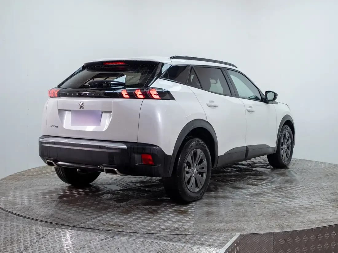 Peugeot 2008 2008 1.2 Active Pack Puretech 130 Mt año 2023