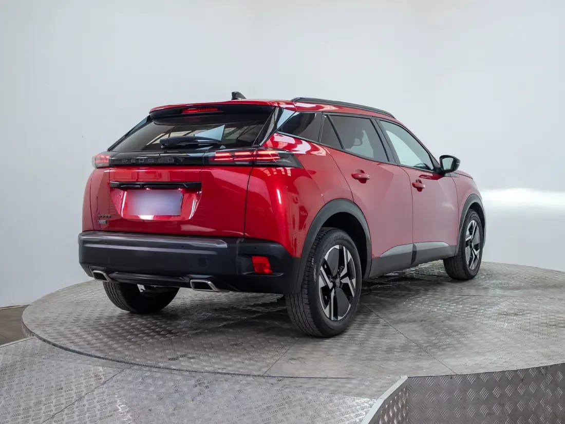 Peugeot 2008 2008 1.2 Active Pack Puretech 130 Mt año 2024