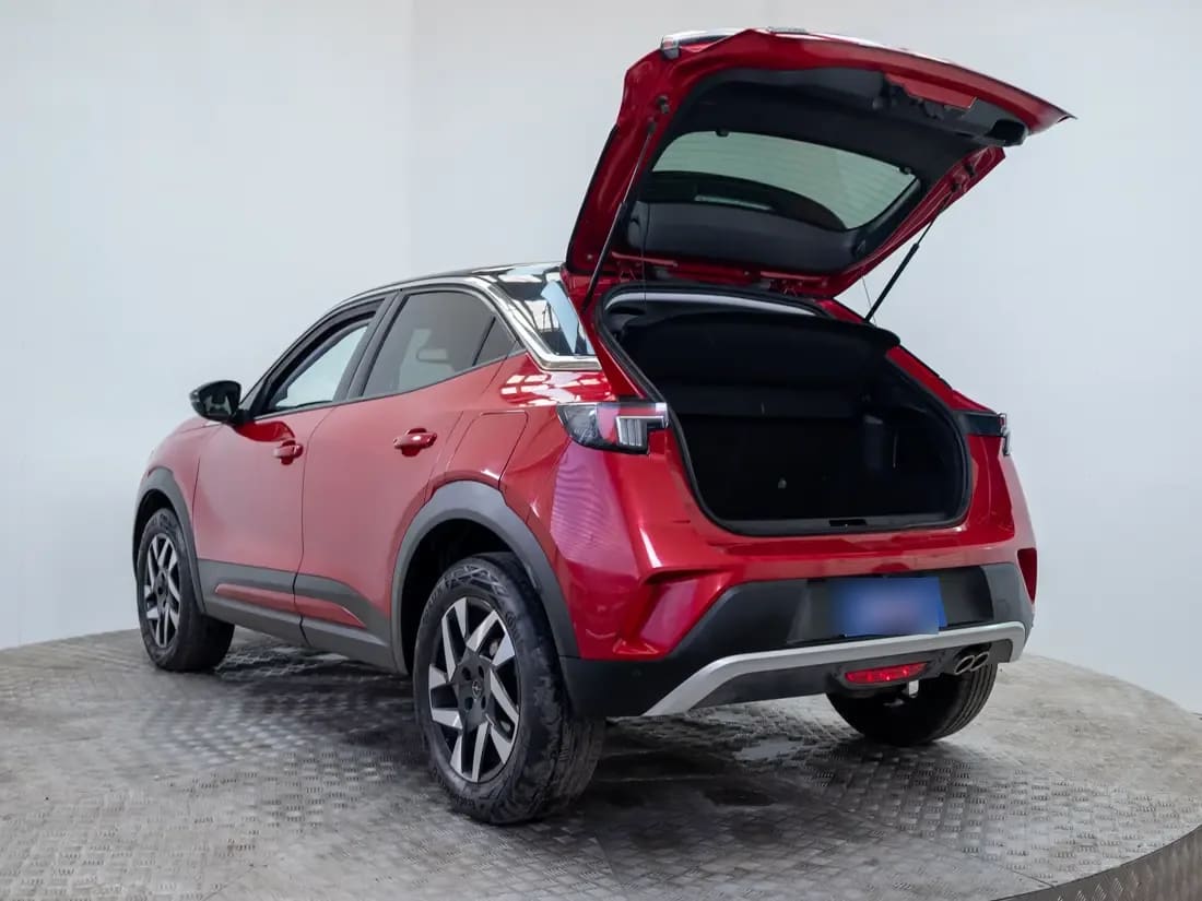 Opel Mokka 1.2 Elegance Mt año 2024