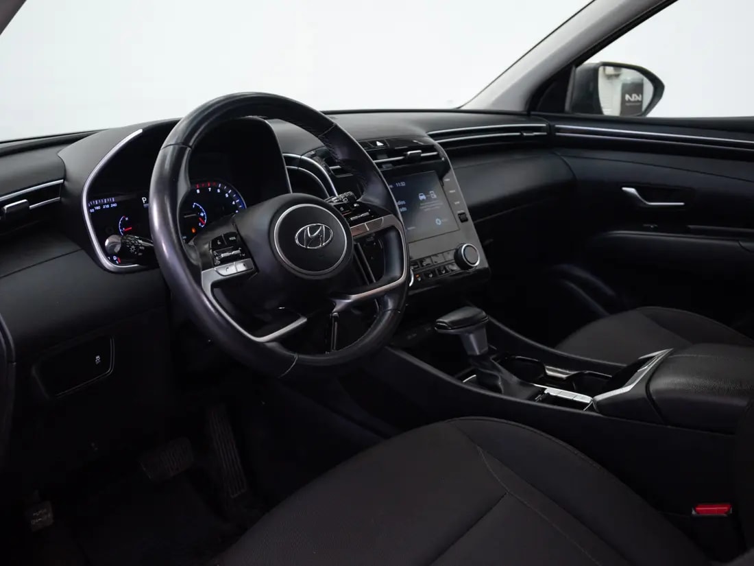 Hyundai Accent 1.5 Bn7i Plus Mt año 2025