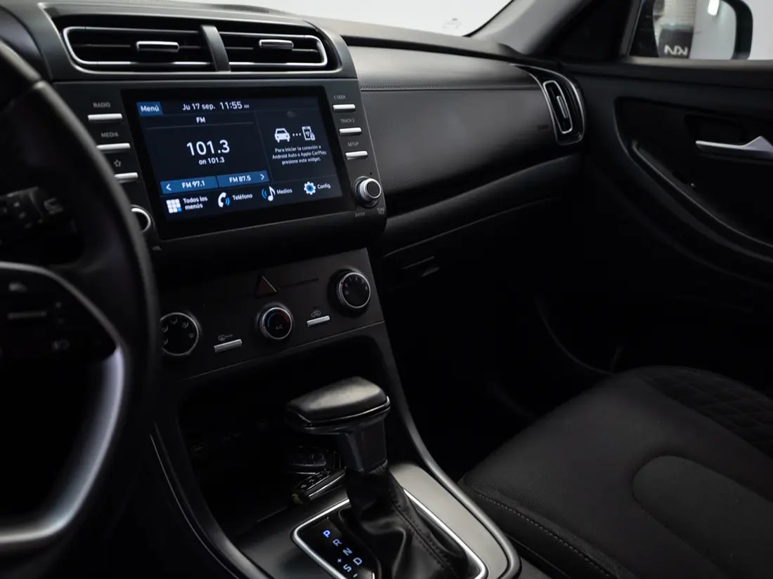 Hyundai Creta 1.5 Plus Su2id 4x2 Cvt At 5p año 2025