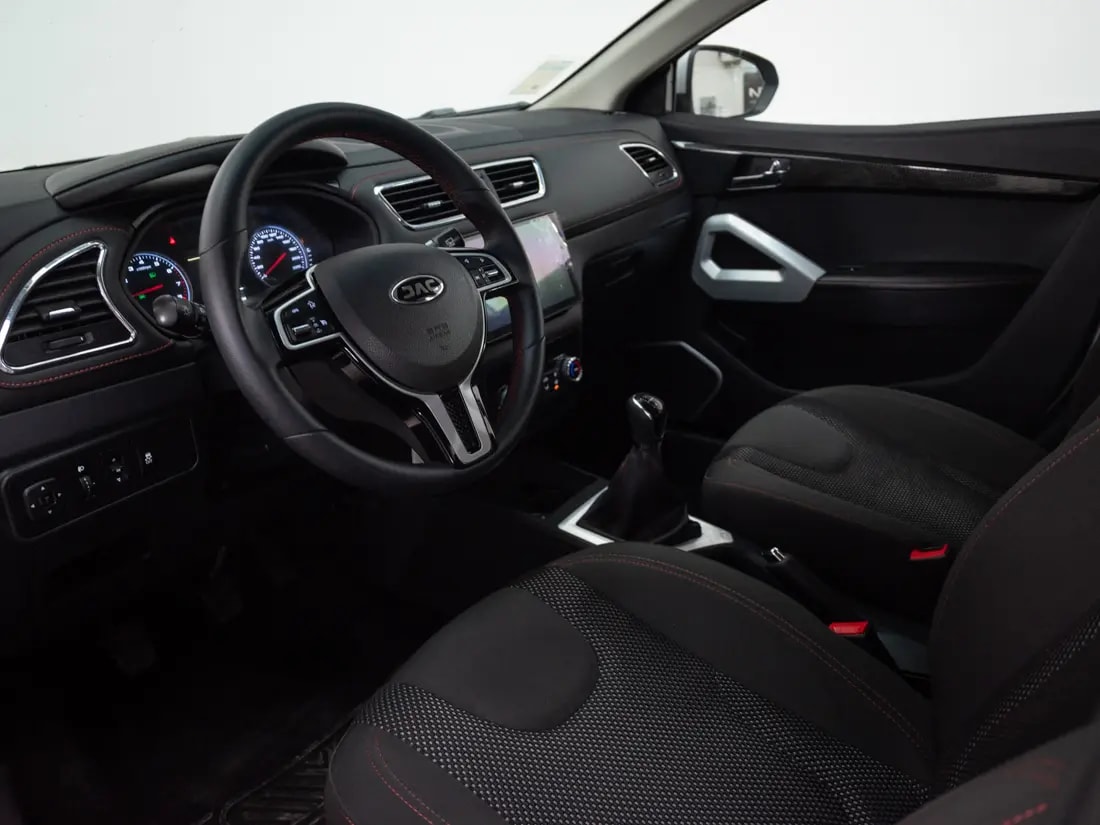 JAC Js2 1.5 Comfort Smart Mt año 2024
