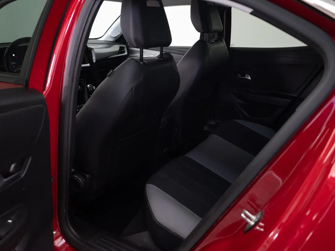 Opel Mokka 1.2 Elegance Mt año 2024