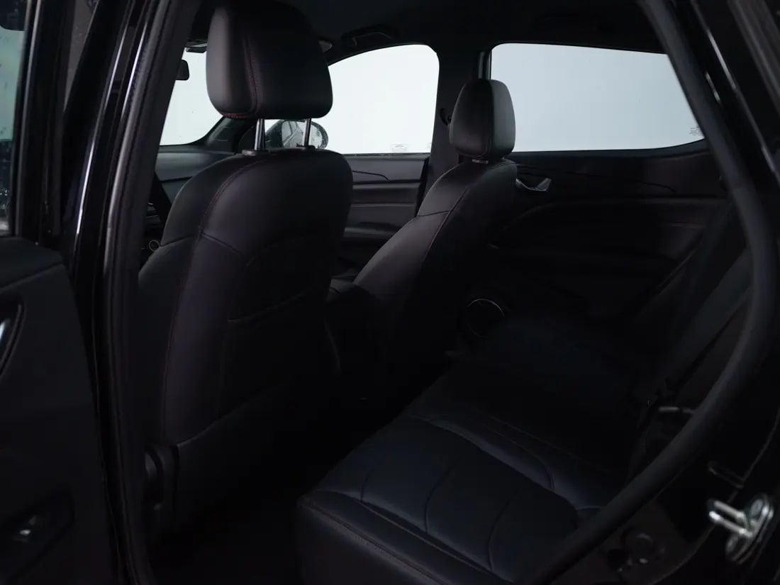 DFSK Suv 500 500 1.5 Luxury Cvt Sk + Lam año 2026