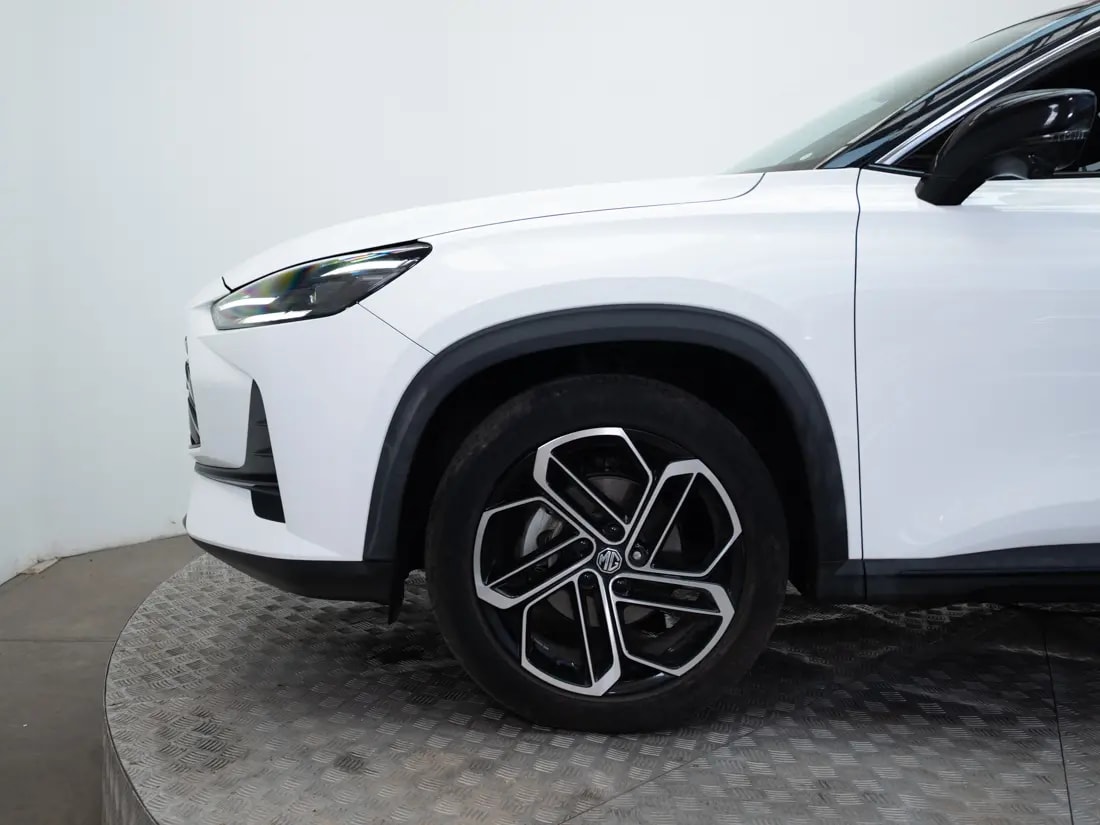 MG One One 1.5 Dlx At año 2023