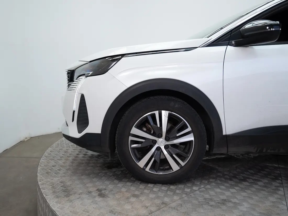 Peugeot 3008 3008 1.2 Active Pack Puretech 130 Mt año 2024