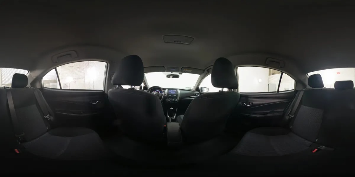 Toyota Yaris 1.5 Sedan Gli E Mt año 2022