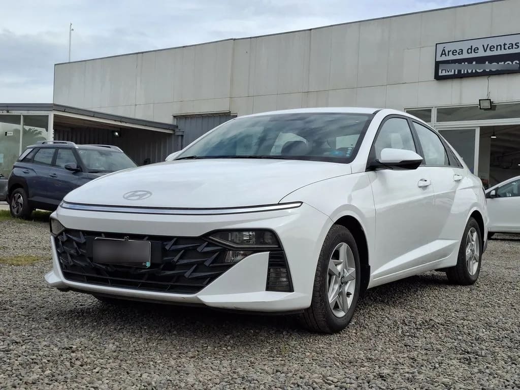 Hyundai Accent Plus año 2025