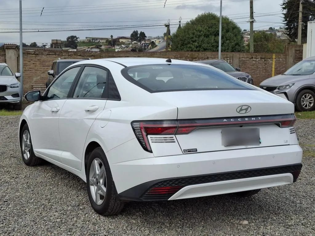 Hyundai Accent Plus año 2025