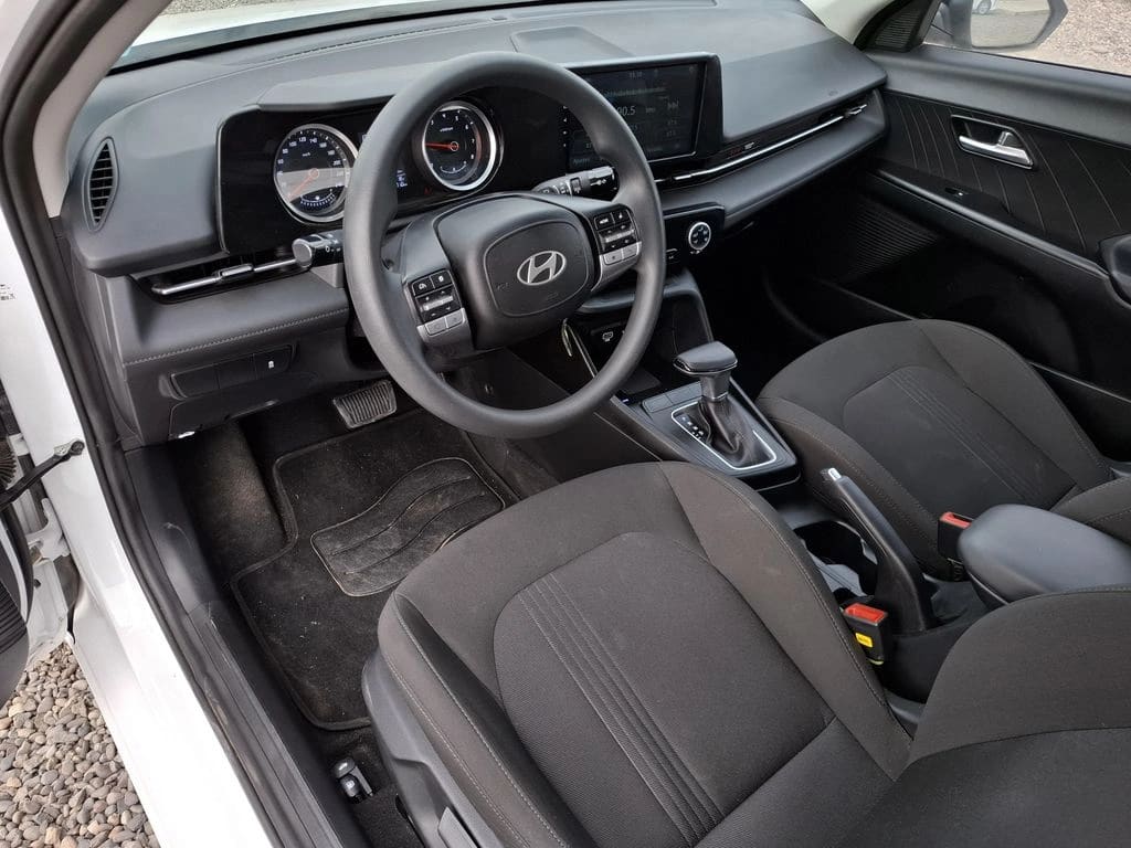 Hyundai Accent Plus año 2025