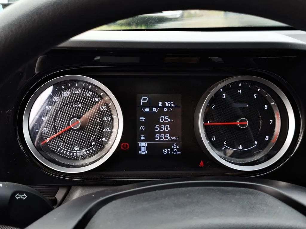 Hyundai Accent Plus año 2025