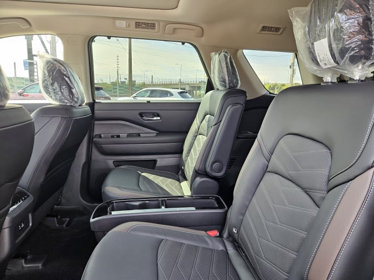 Nissan Pathfinder Advance Cvt 4wd año 2026