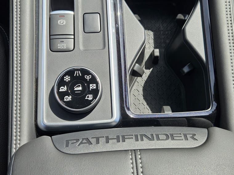 Nissan Pathfinder Advance Cvt 4wd año 2026