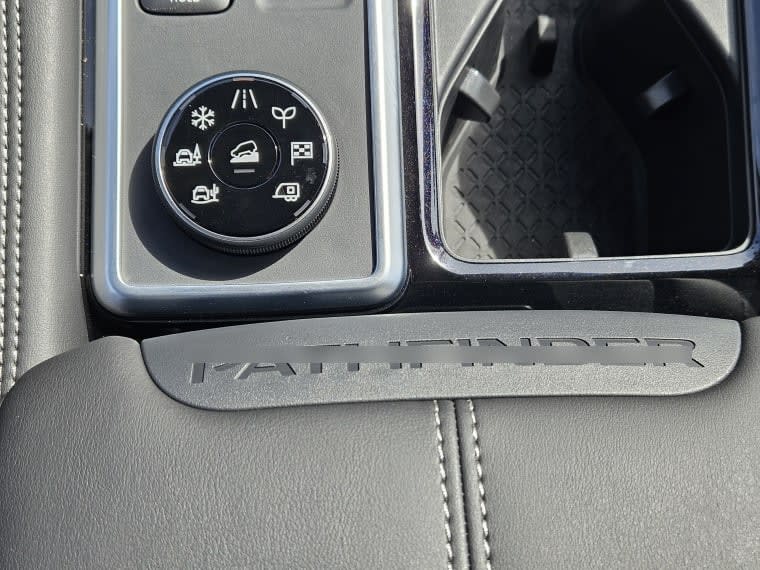 Nissan Pathfinder Advance Cvt 4wd año 2026