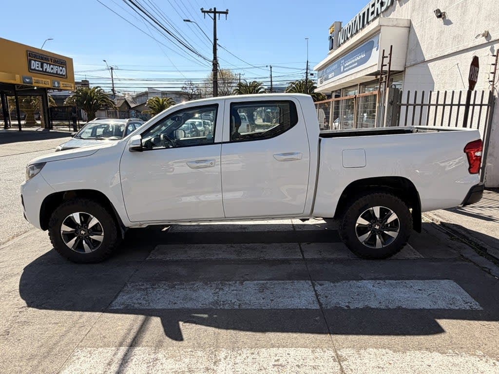Peugeot Landtrek Active 4x4 año 2023