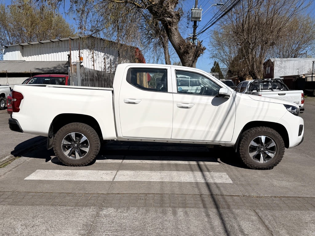 Peugeot Landtrek Active 4x4 año 2023