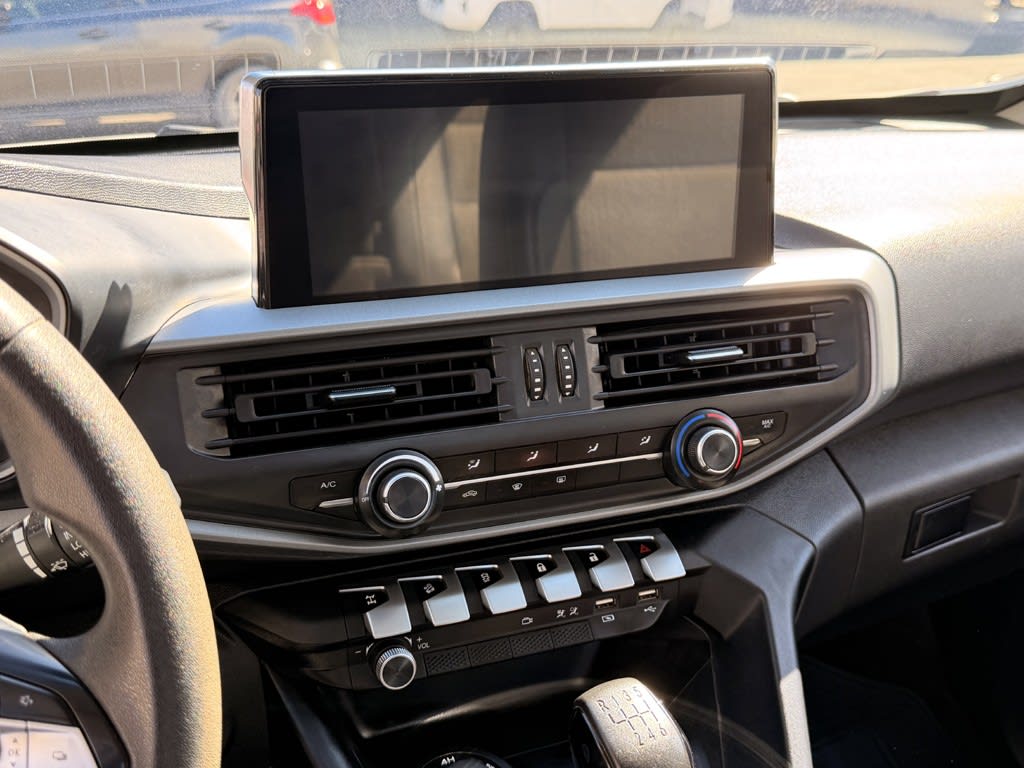 Peugeot Landtrek Active 4x4 año 2023