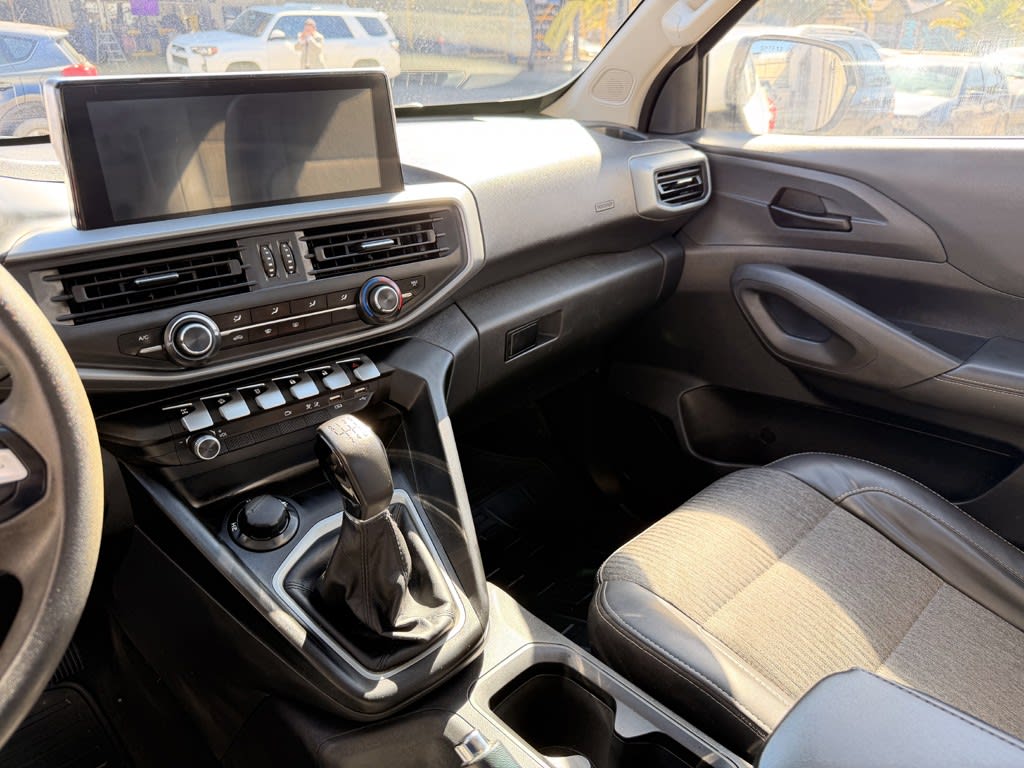 Peugeot Landtrek Active 4x4 año 2023