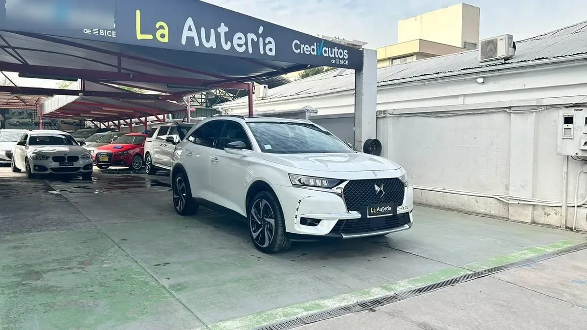 DS Automobiles Ds7 Crossback 2.0 Bluehdi 180 S&s Eat8 So Chic año 2022