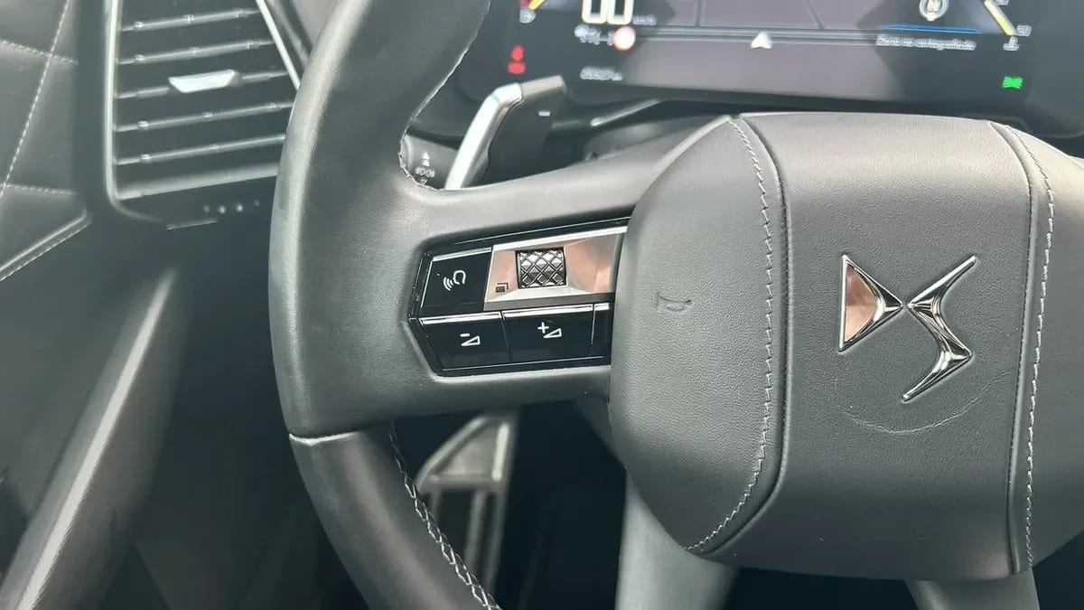DS Automobiles Ds7 Crossback 2.0 Bluehdi 180 S&s Eat8 So Chic año 2022