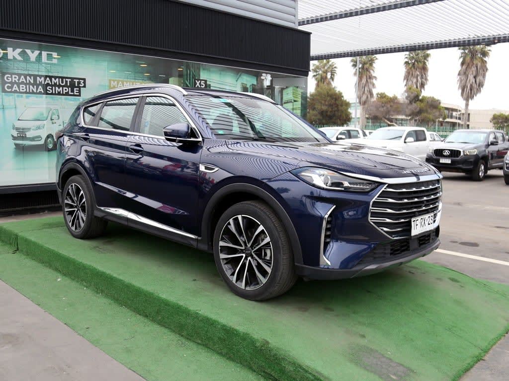 Jetour X70 Plus At 1.5t Plus año 2024