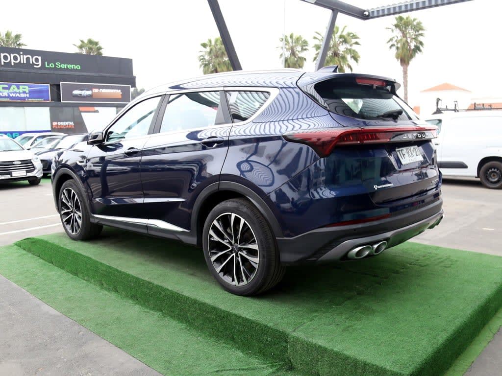 Jetour X70 Plus At 1.5t Plus año 2024