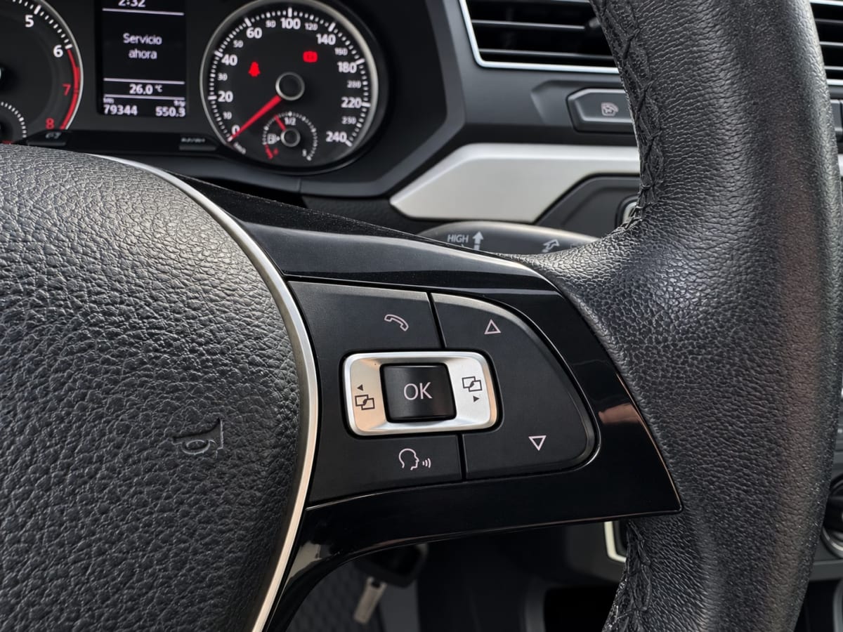 Volkswagen Gol Highline 1.6 año 2022