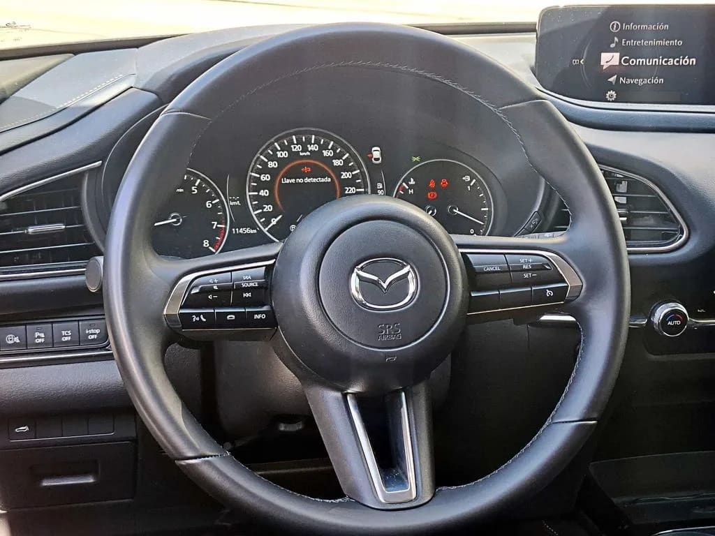 Mazda Cx-30 4x2 2.0 At año 2026