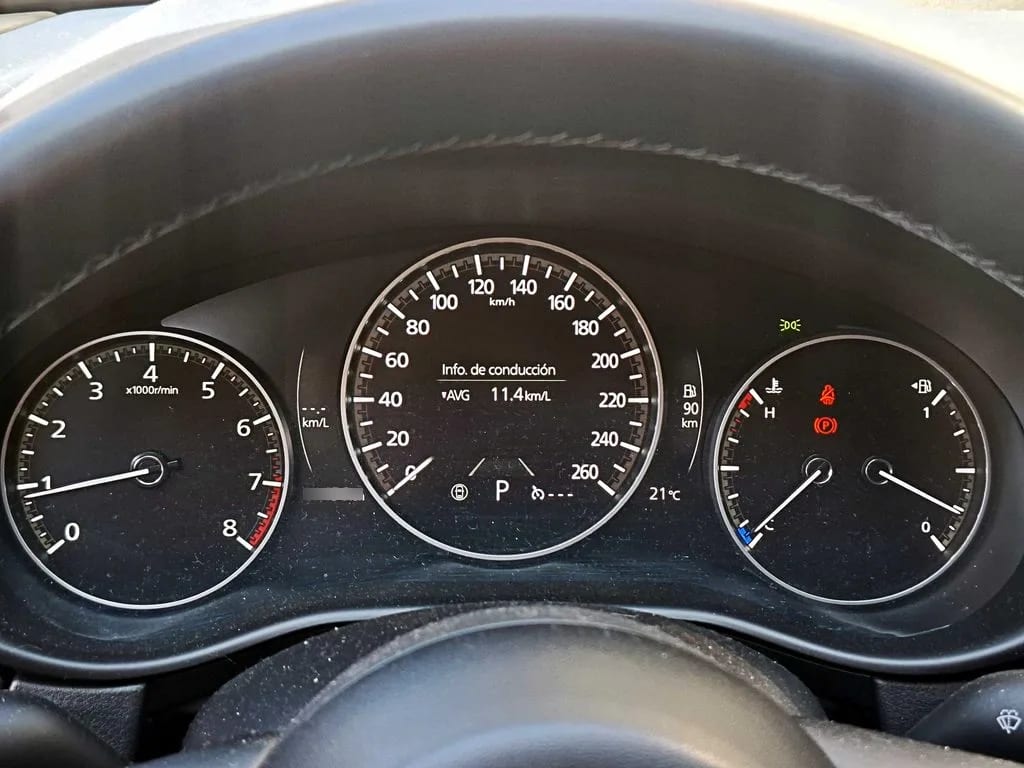 Mazda Cx-30 4x2 2.0 At año 2026