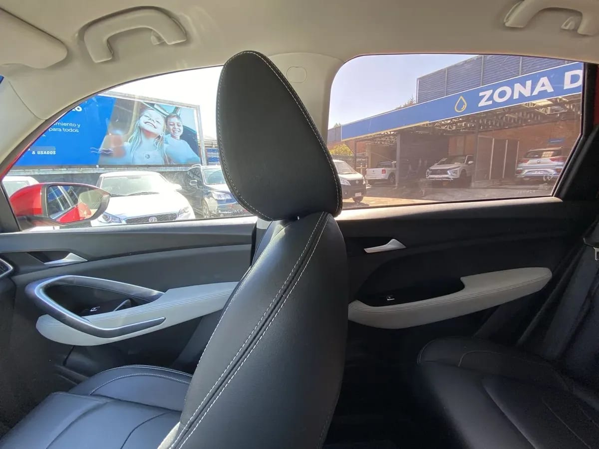 Chevrolet Captiva 1.5t Premier Fwd Cvt At 5p año 2021