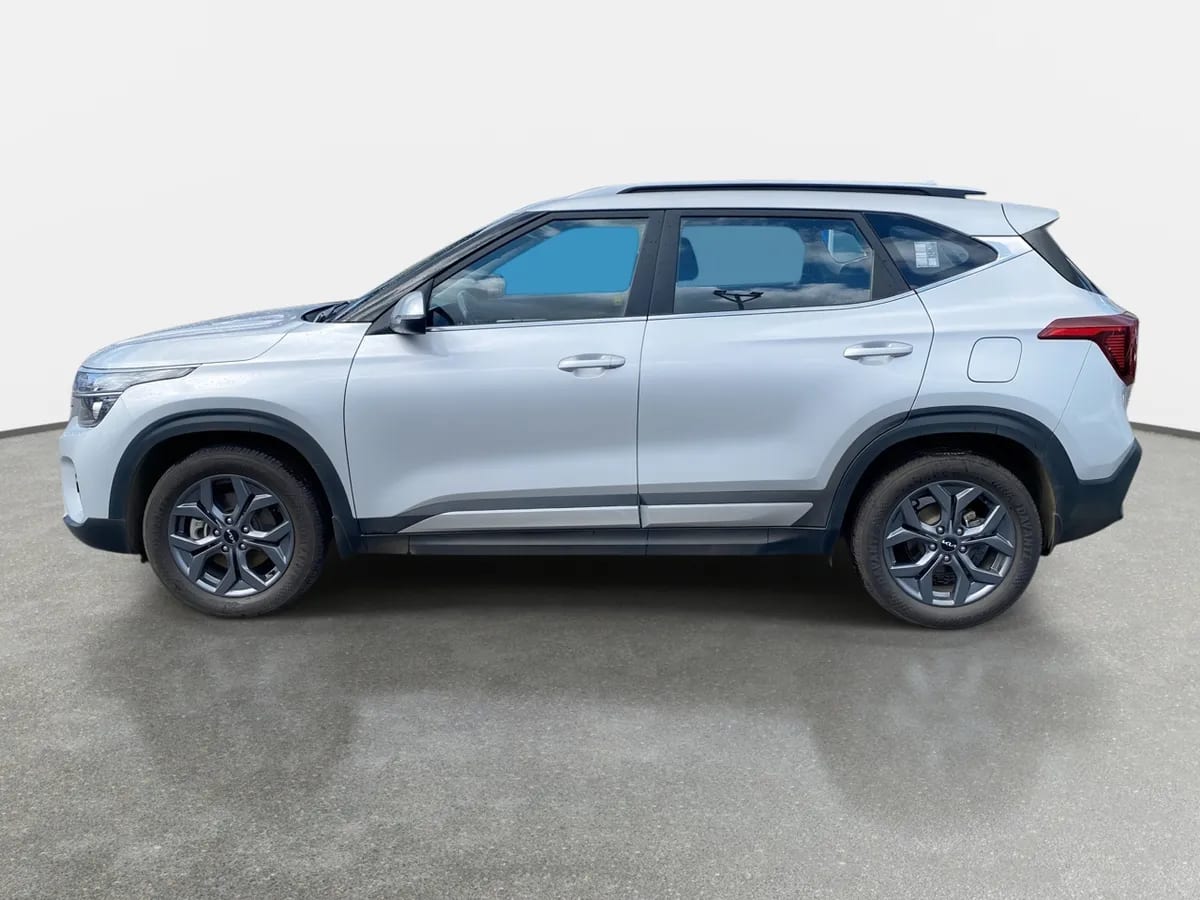 Kia Seltos 1.5 Ex 4x2 6mt 5p año 2024