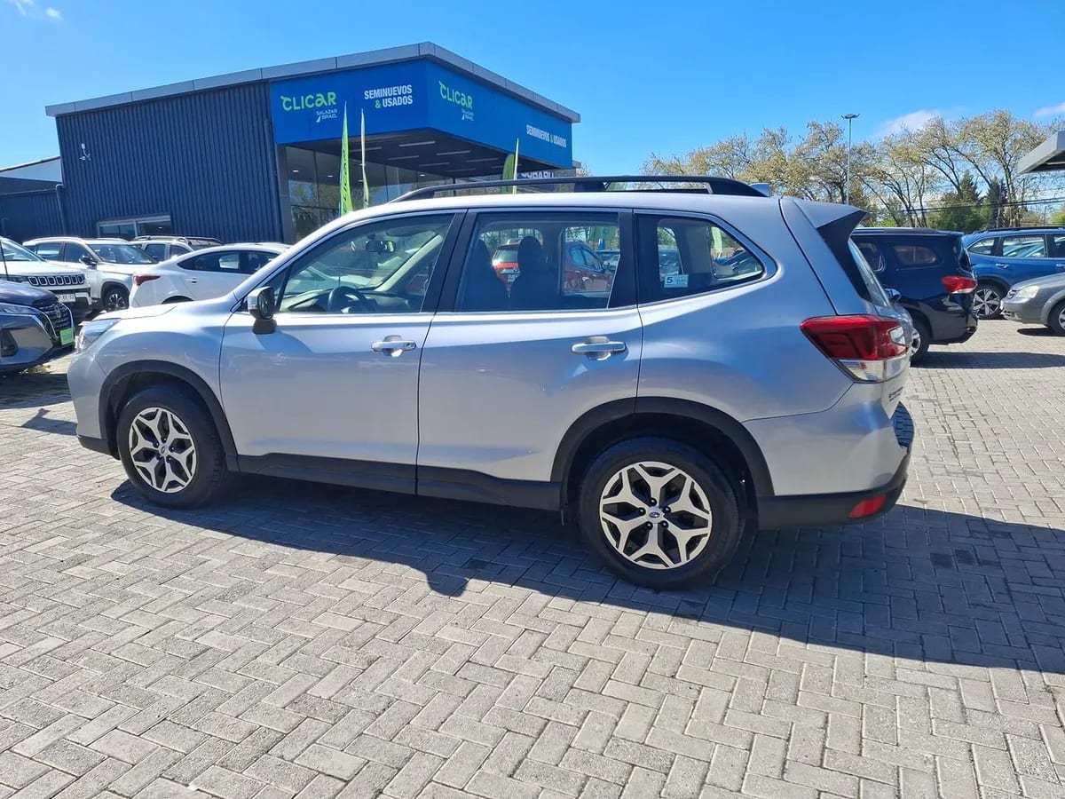 Subaru Forester 2.5i Xs Awd At 5p año 2021